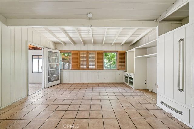 14757 Hartland, Van Nuys, CA 91405