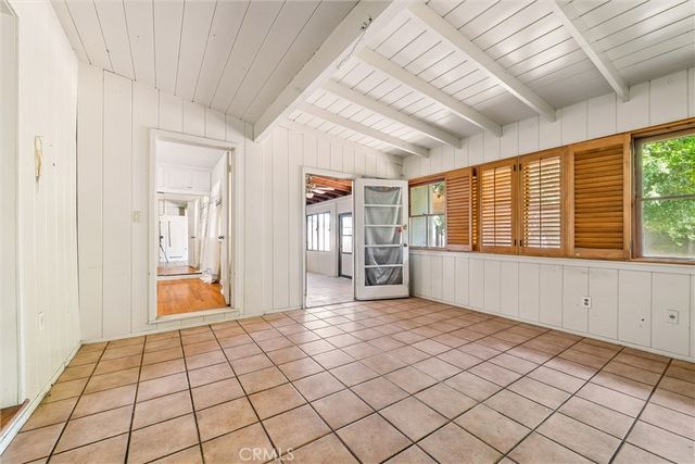 14757 Hartland, Van Nuys, CA 91405