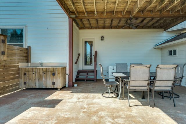 330 Southwind RD A, Point Venture, TX 78645