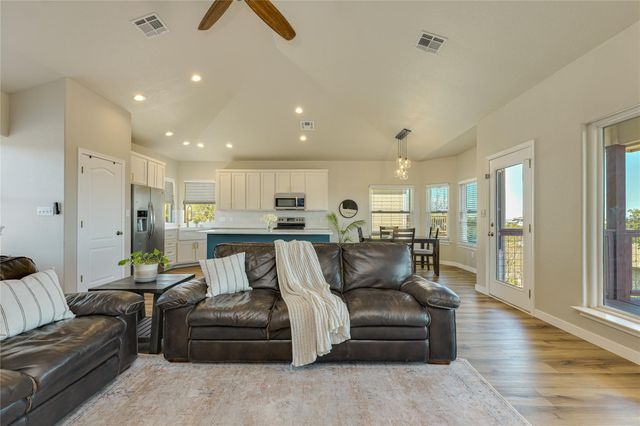 330 Southwind RD A, Point Venture, TX 78645