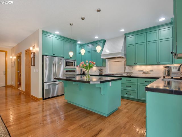 1390 SEA RIDGE Ln, Gearhart, OR 97138