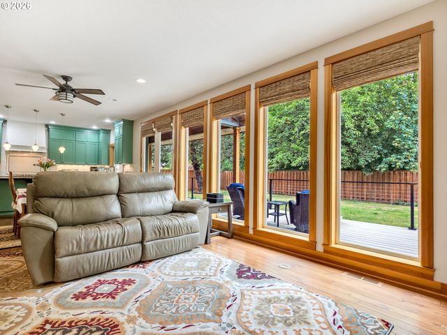 1390 SEA RIDGE Ln, Gearhart, OR 97138