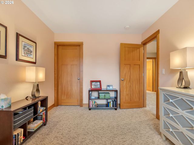 1390 SEA RIDGE Ln, Gearhart, OR 97138