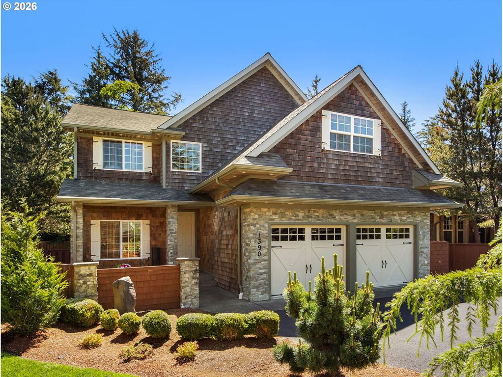 1390 SEA RIDGE Ln, Gearhart, OR 97138
