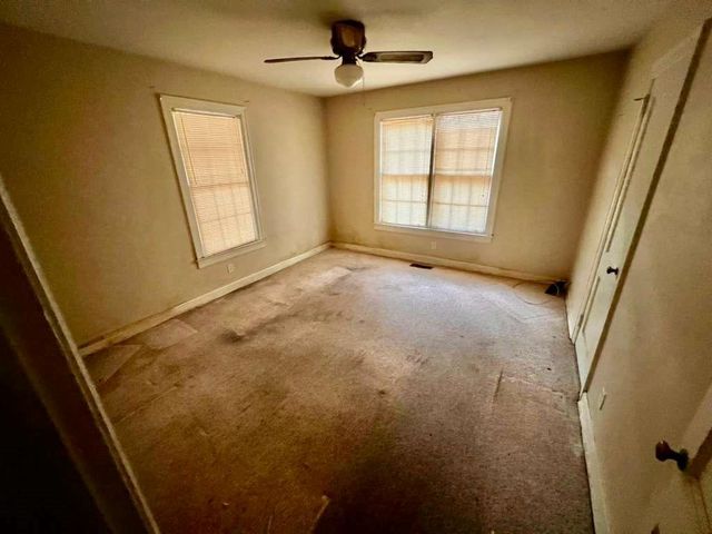 717 Eighth Avenue, Albany, GA 31701