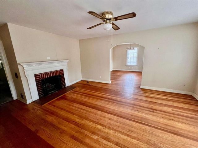 717 Eighth Avenue, Albany, GA 31701