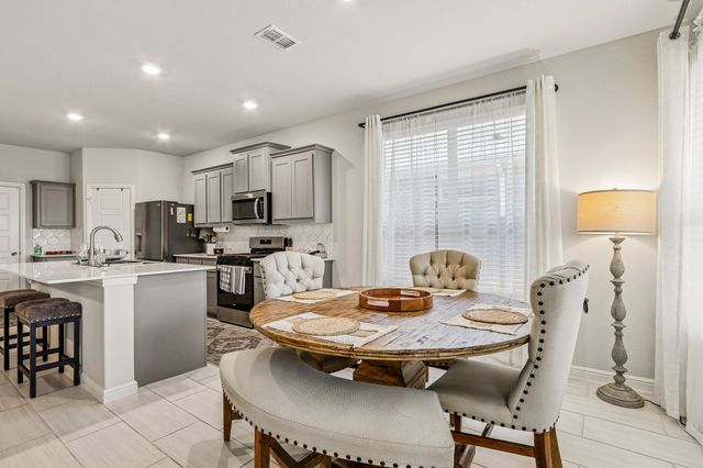 617 Amber Fields Drive, Krum, TX 76249