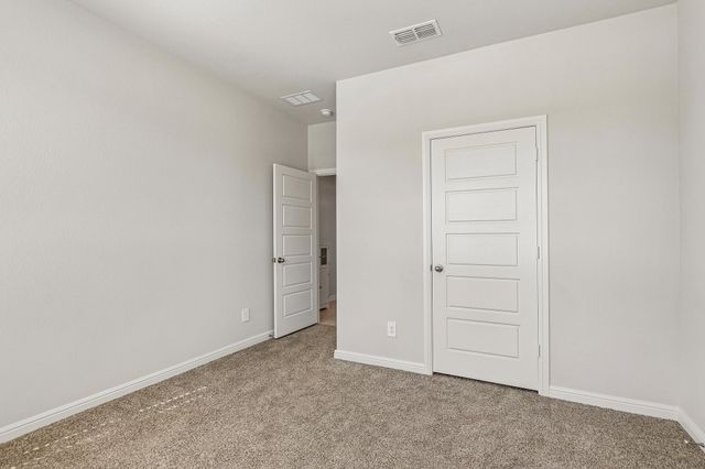 617 Amber Fields Drive, Krum, TX 76249