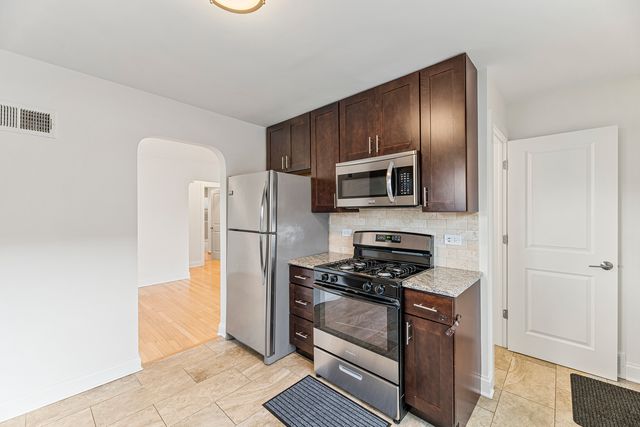 8926 Menard Avenue, Morton Grove, IL 60053