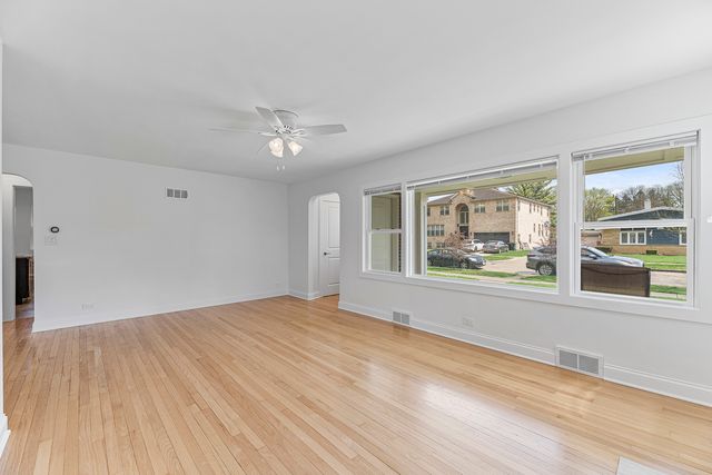 8926 Menard Avenue, Morton Grove, IL 60053