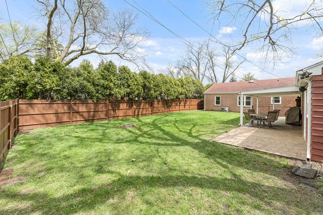 8926 Menard Avenue, Morton Grove, IL 60053