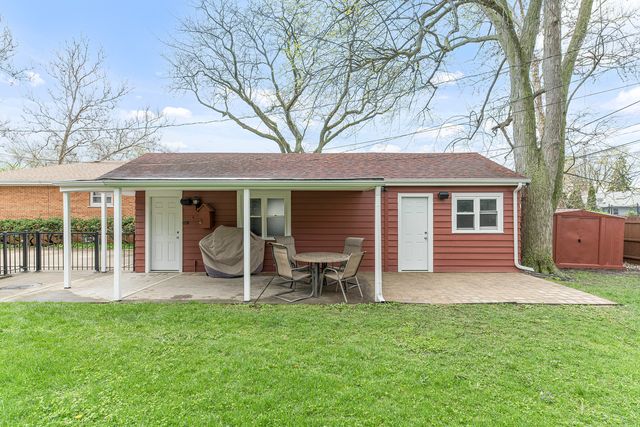 8926 Menard Avenue, Morton Grove, IL 60053