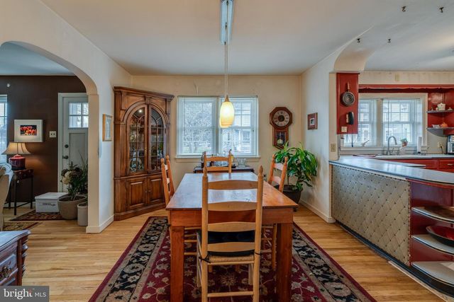 141 E LINCOLN AVE, Lititz, PA 17543