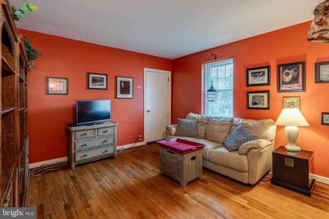 141 E LINCOLN AVE, Lititz, PA 17543