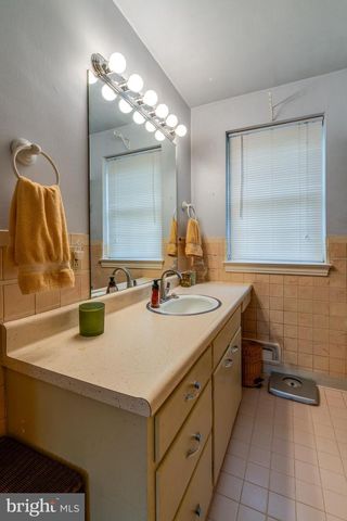 141 E LINCOLN AVE, Lititz, PA 17543