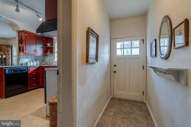 141 E LINCOLN AVE, Lititz, PA 17543