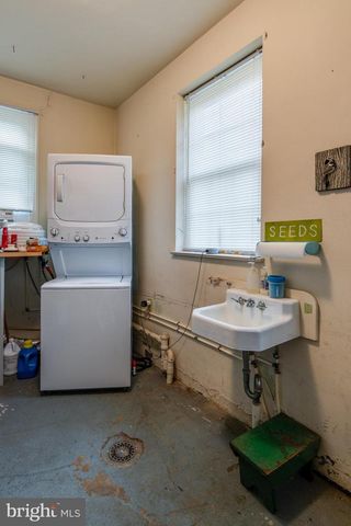 141 E LINCOLN AVE, Lititz, PA 17543