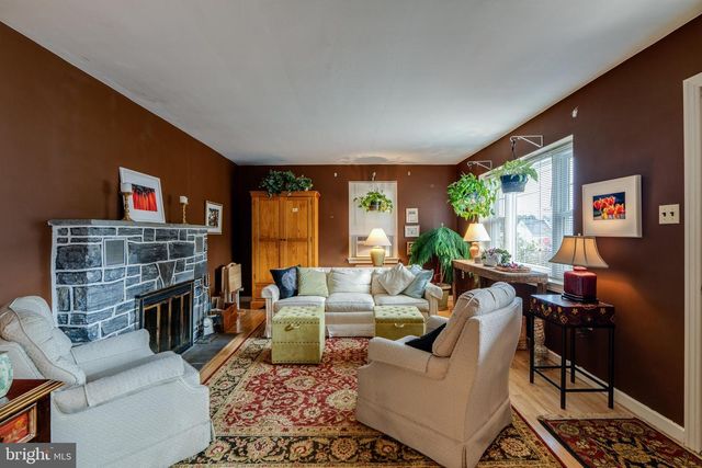 141 E LINCOLN AVE, Lititz, PA 17543