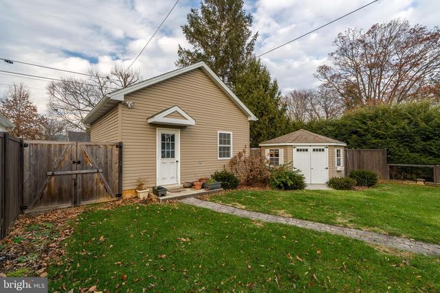 141 E LINCOLN AVE, Lititz, PA 17543