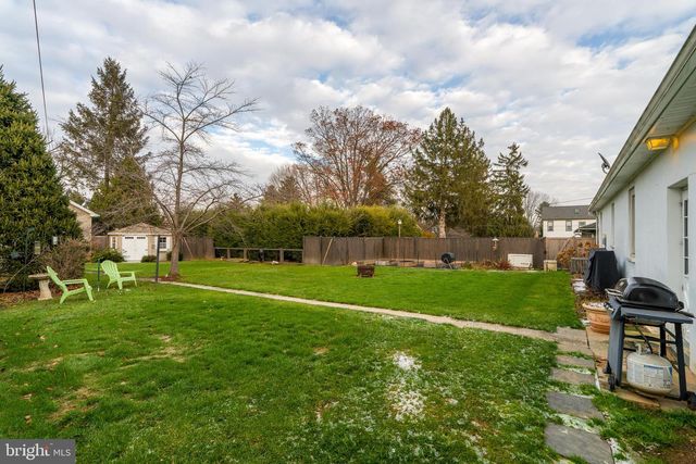 141 E LINCOLN AVE, Lititz, PA 17543