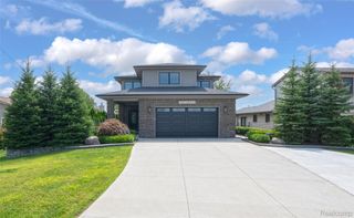 39611 Lakeshore Drive, Harrison Charter Township, MI 48045