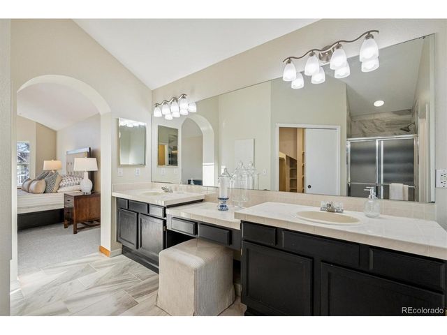 11077 W Roxbury Ave, Littleton, CO 80127