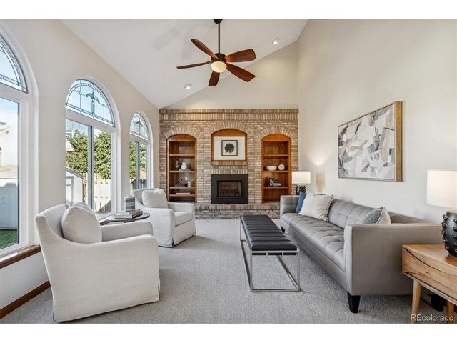 11077 W Roxbury Ave, Littleton, CO 80127