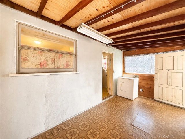 1335 S Hamilton, Pomona, CA 91766