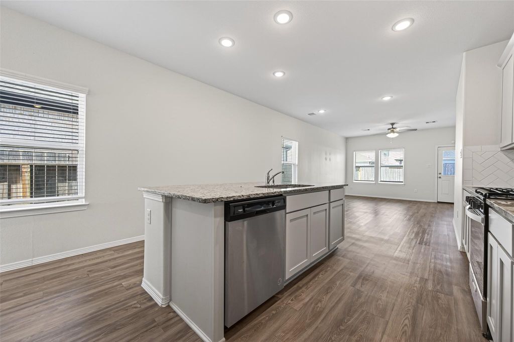 Image 19 of property listing at 23222 Spring Genesis Ln Lane, Katy, TX 77493