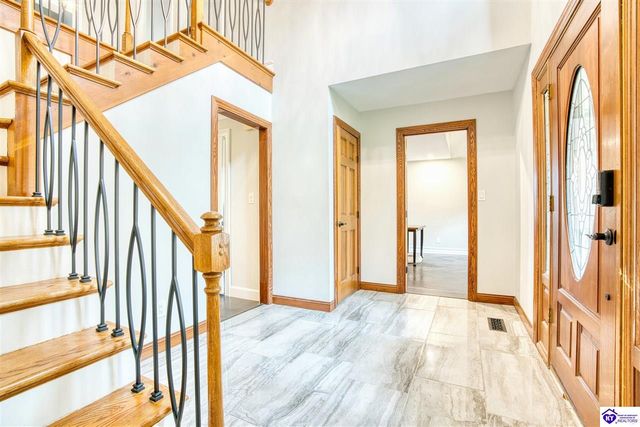 14010 Echo Hill Trail, Louisville, KY 40299