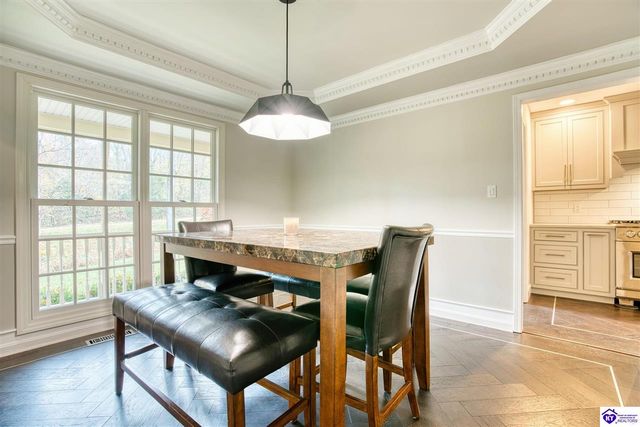 14010 Echo Hill Trail, Louisville, KY 40299