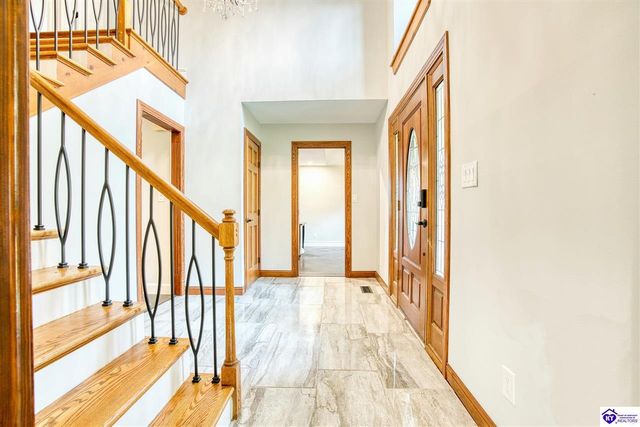 14010 Echo Hill Trail, Louisville, KY 40299