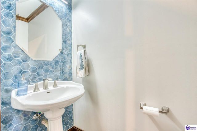 14010 Echo Hill Trail, Louisville, KY 40299