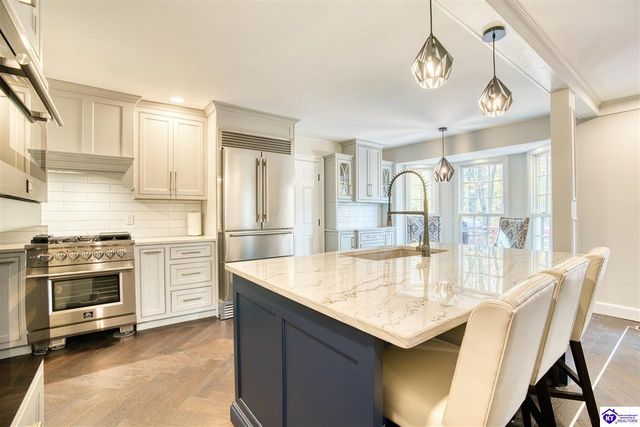 14010 Echo Hill Trail, Louisville, KY 40299