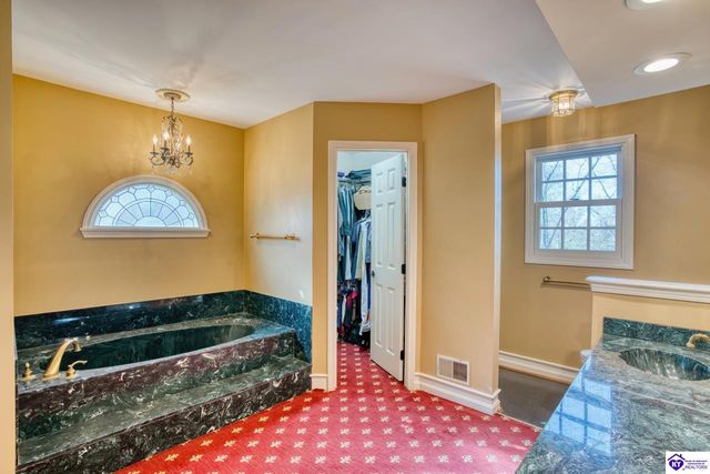 14010 Echo Hill Trail, Louisville, KY 40299