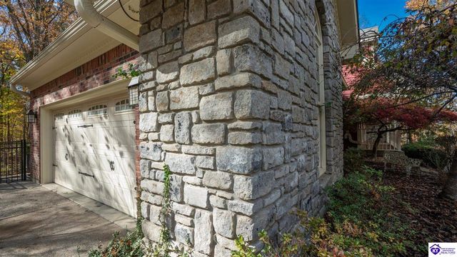 14010 Echo Hill Trail, Louisville, KY 40299