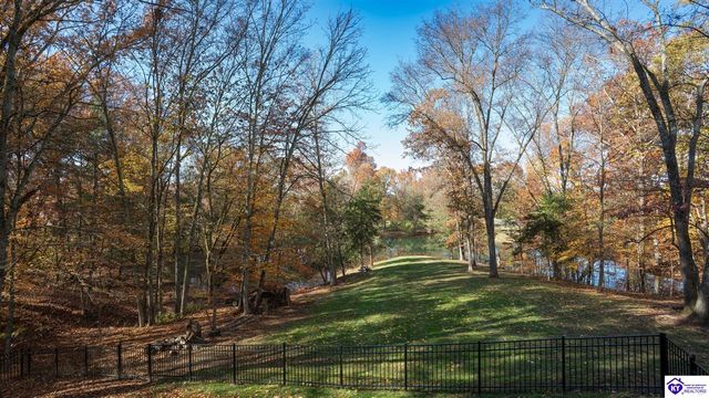 14010 Echo Hill Trail, Louisville, KY 40299