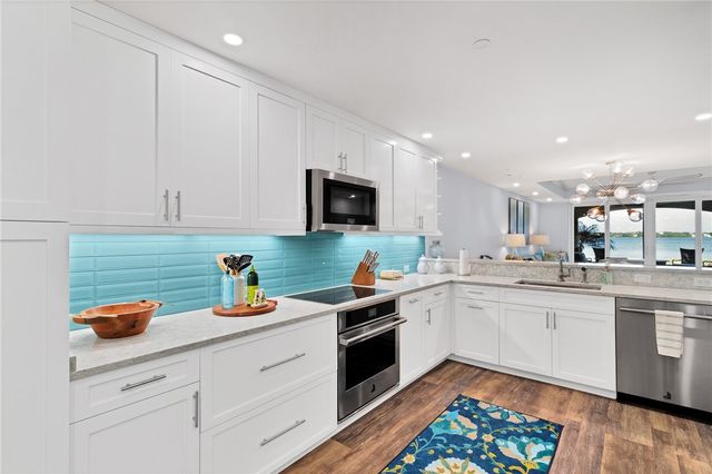 5250 E Harbor Village Drive 102, Vero Beach, FL 32967