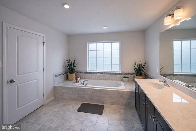 9009 VILLAGE SPRINGS DR, Upper Marlboro, MD 20772