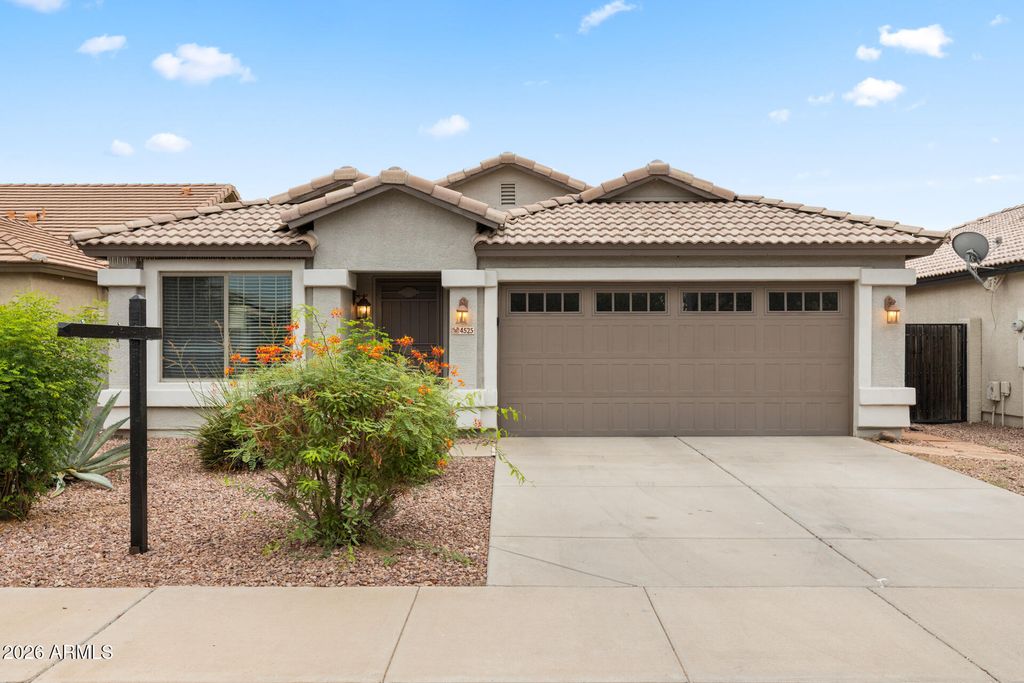 4525 S 26TH Drive, Phoenix, AZ 85041 — exterior