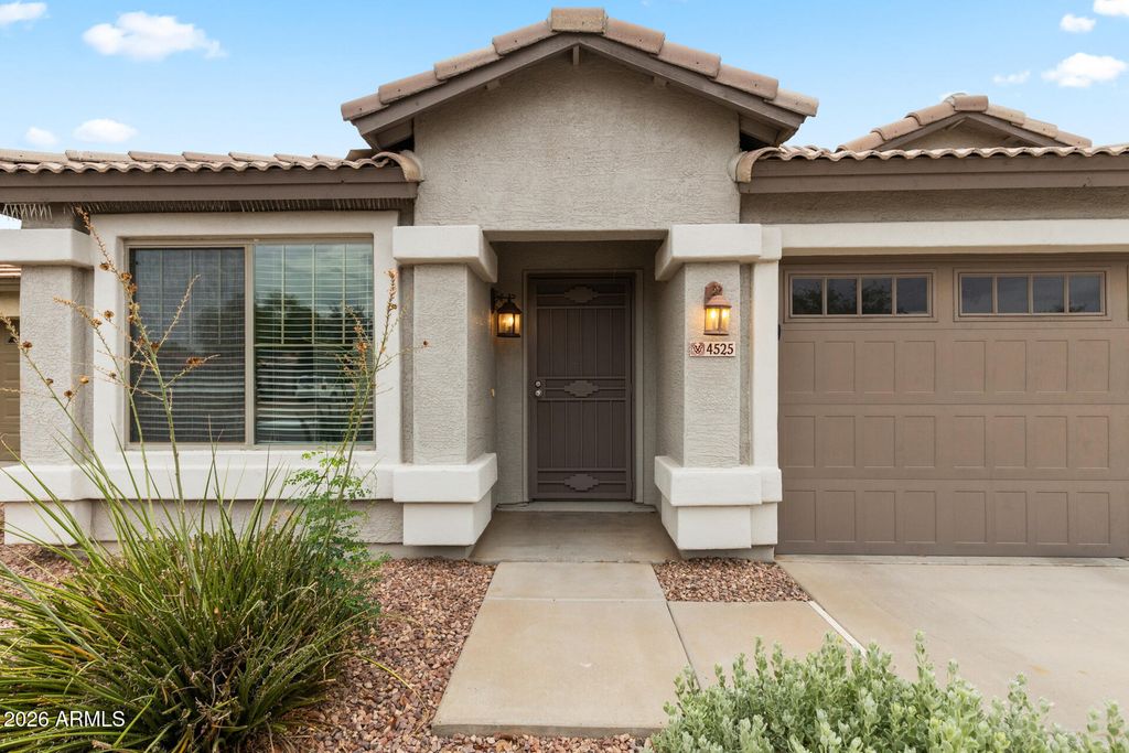 4525 S 26TH Drive, Phoenix, AZ 85041 — photo 4