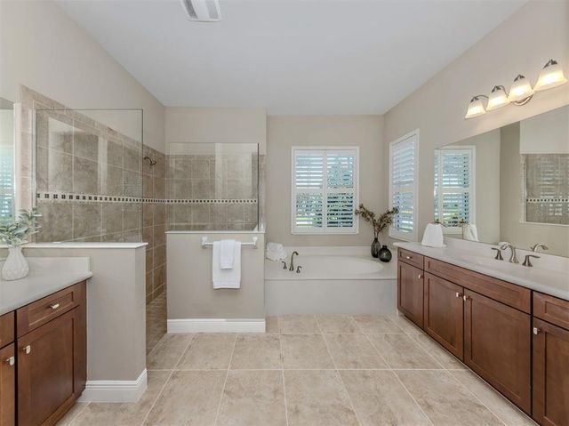 353 MARSH CREEK ROAD, Venice, FL 34292