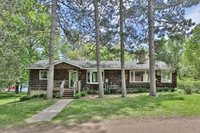 2122 N Twin Lakes Street, Saint Croix Falls, WI 54024