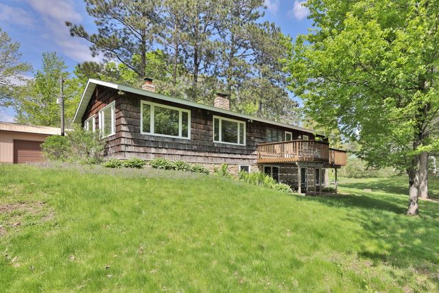 2122 N Twin Lakes Street, Saint Croix Falls, WI 54024