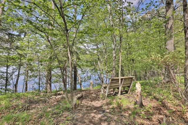 2122 N Twin Lakes Street, Saint Croix Falls, WI 54024