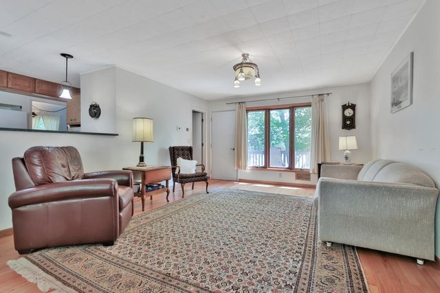 2122 N Twin Lakes Street, Saint Croix Falls, WI 54024