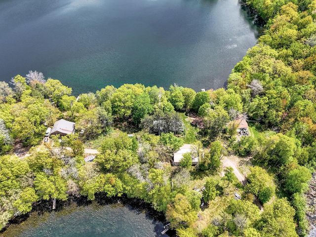 2122 N Twin Lakes Street, Saint Croix Falls, WI 54024