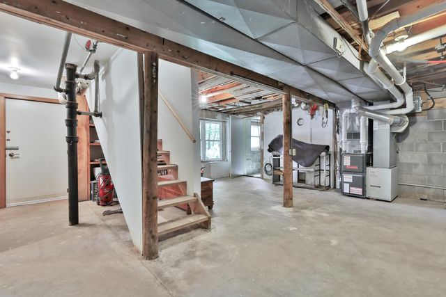 2122 N Twin Lakes Street, Saint Croix Falls, WI 54024