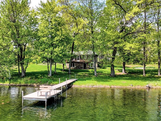 2122 N Twin Lakes Street, Saint Croix Falls, WI 54024