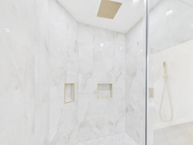 2012 Catamaran Drive, League City, TX 77573